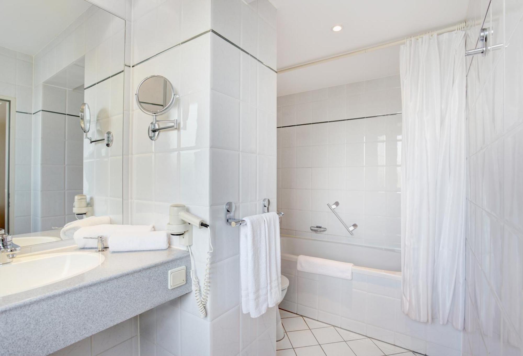 Deluxe Tweepersoonskamer met 1 of 2 Bedden en Kitchenette