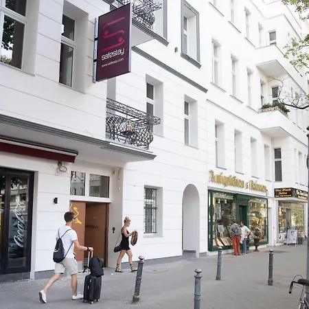 Safestay Berlin Kurfurstendamm-3